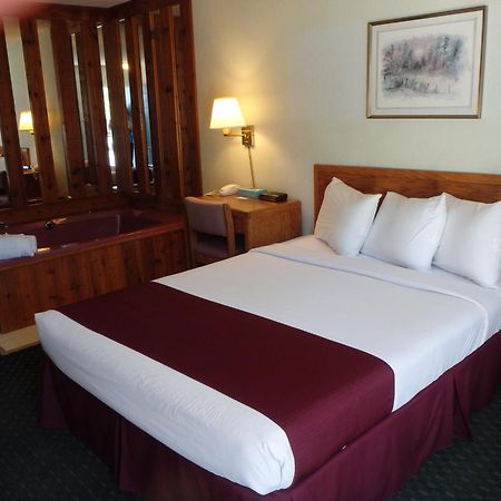 Americas Best Value Inn סיינט איגנס חדר תמונה