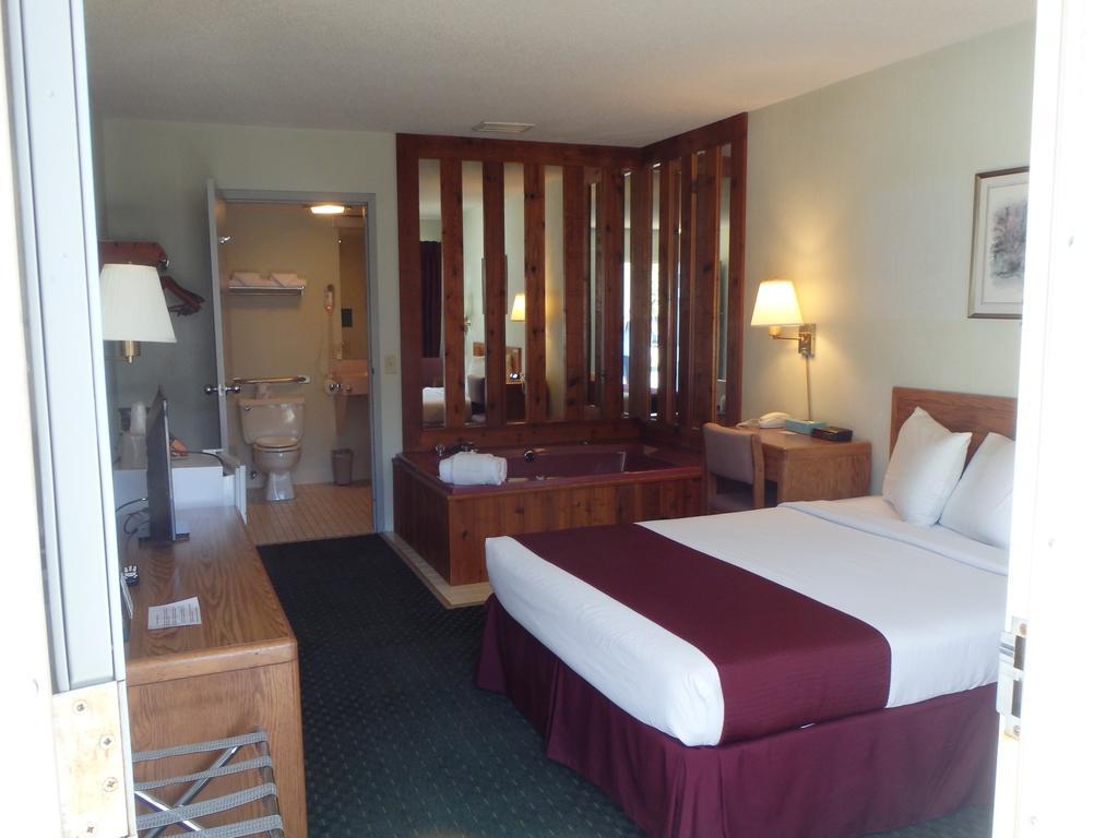 Americas Best Value Inn סיינט איגנס חדר תמונה