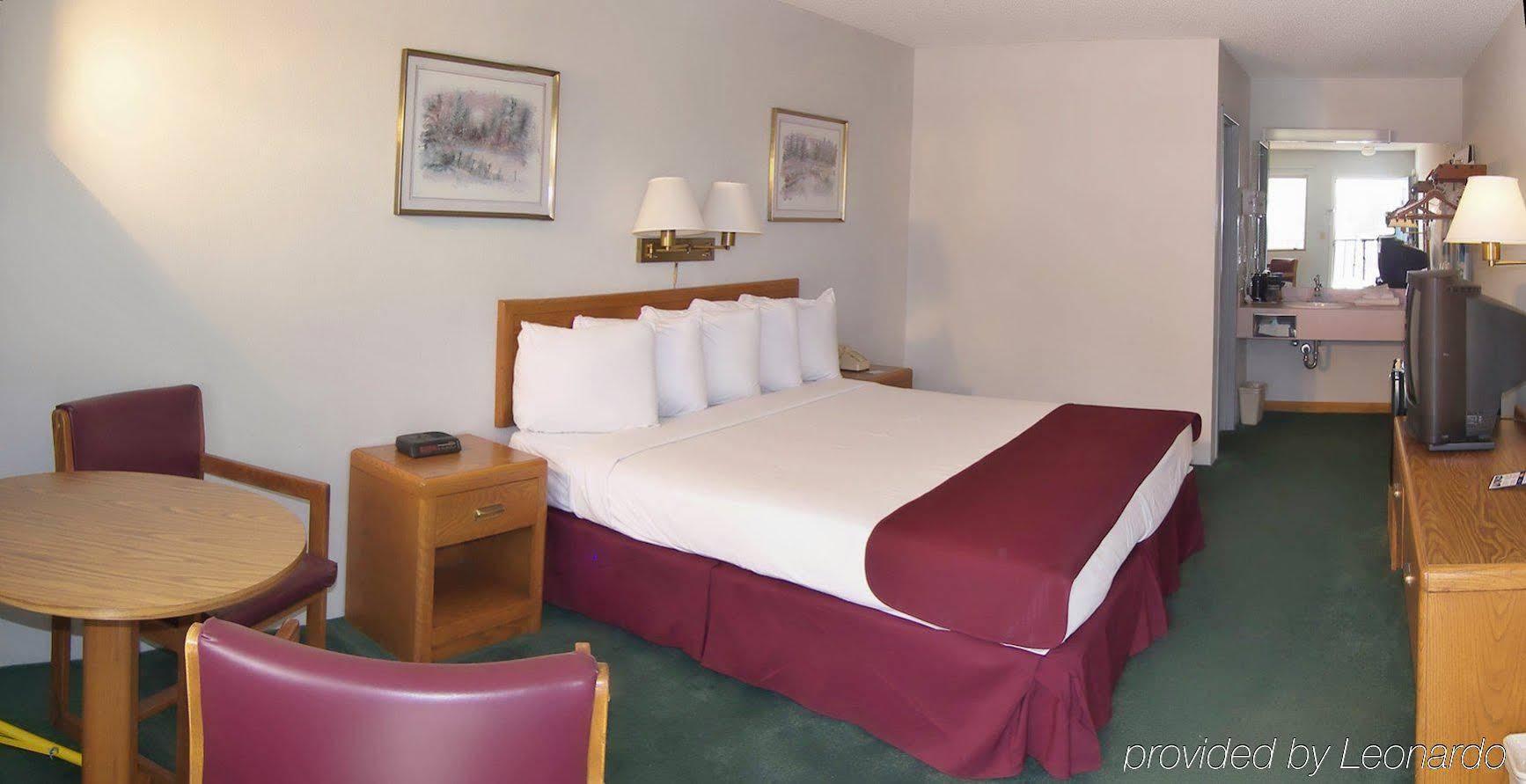 Americas Best Value Inn סיינט איגנס מראה חיצוני תמונה
