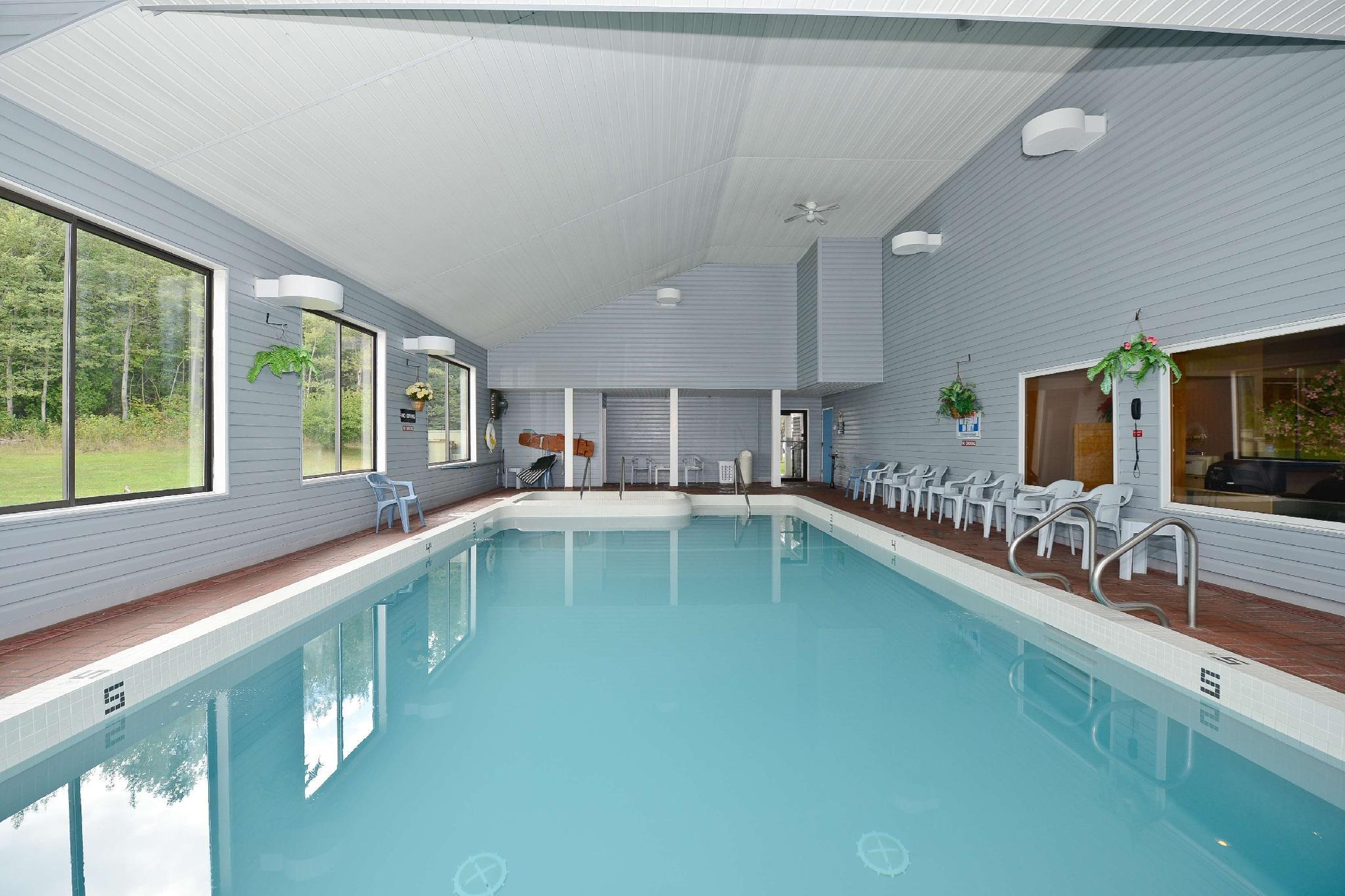 Americas Best Value Inn סיינט איגנס מתקנים תמונה