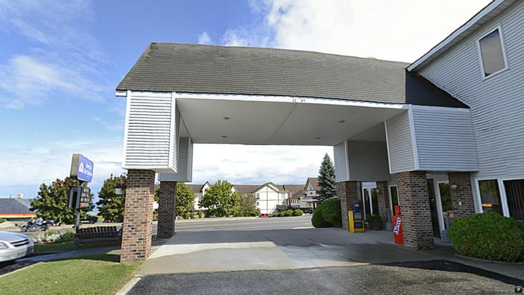 Americas Best Value Inn סיינט איגנס מראה חיצוני תמונה