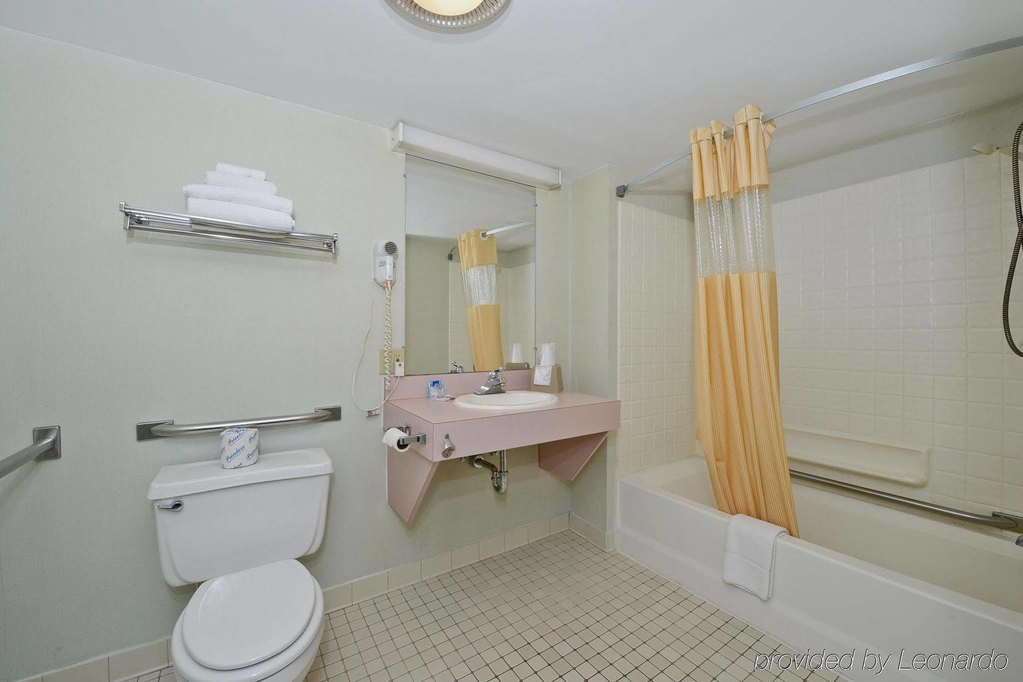 Americas Best Value Inn סיינט איגנס מתקנים תמונה